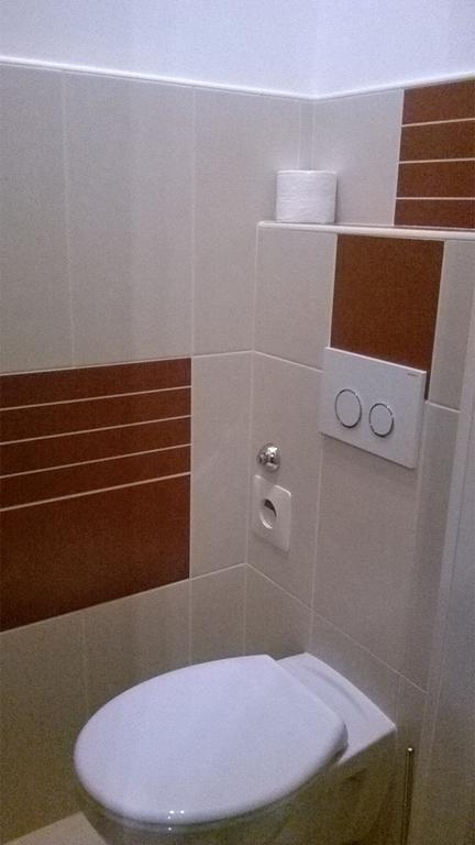 Platan Apartman Будапеща Стая снимка