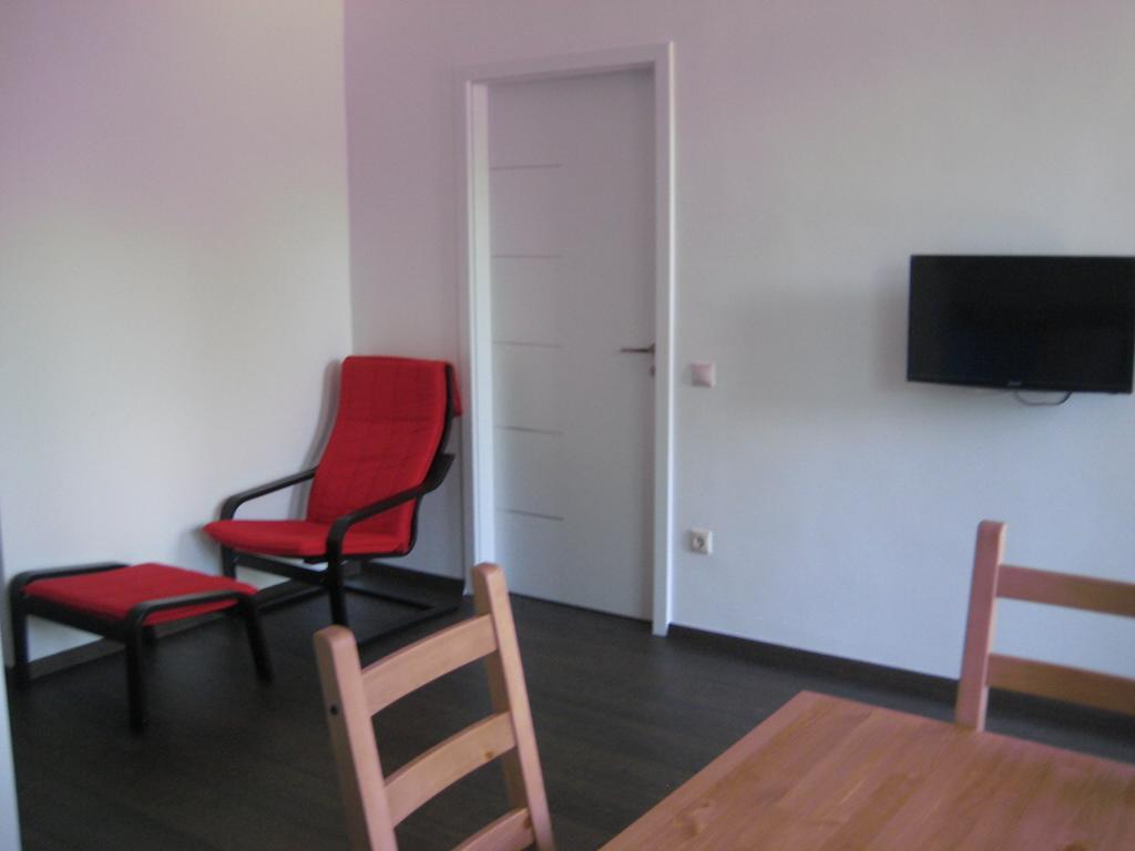 Platan Apartman Будапеща Стая снимка
