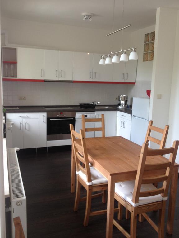 Platan Apartman Будапеща Стая снимка
