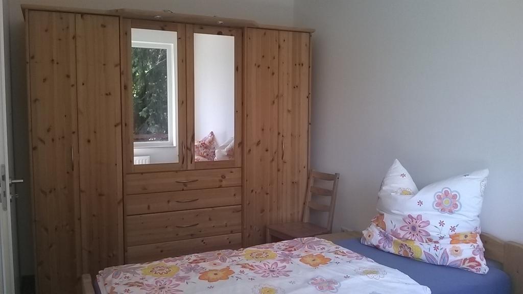 Platan Apartman Будапеща Стая снимка