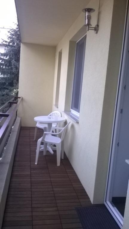Platan Apartman Будапеща Стая снимка